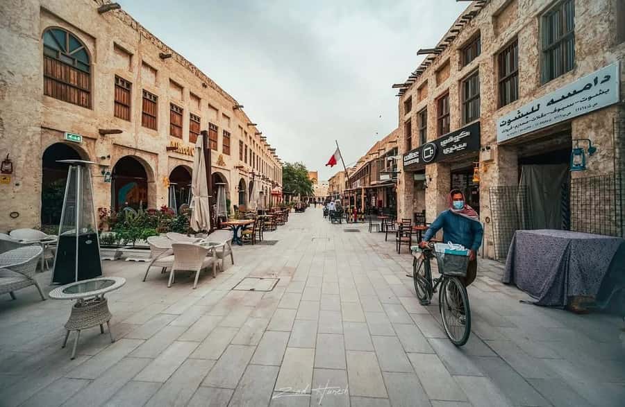 Doha: Private City Tour with Souq Waqif,Katara,The pearl etc - One Hour Around Souq Waqif