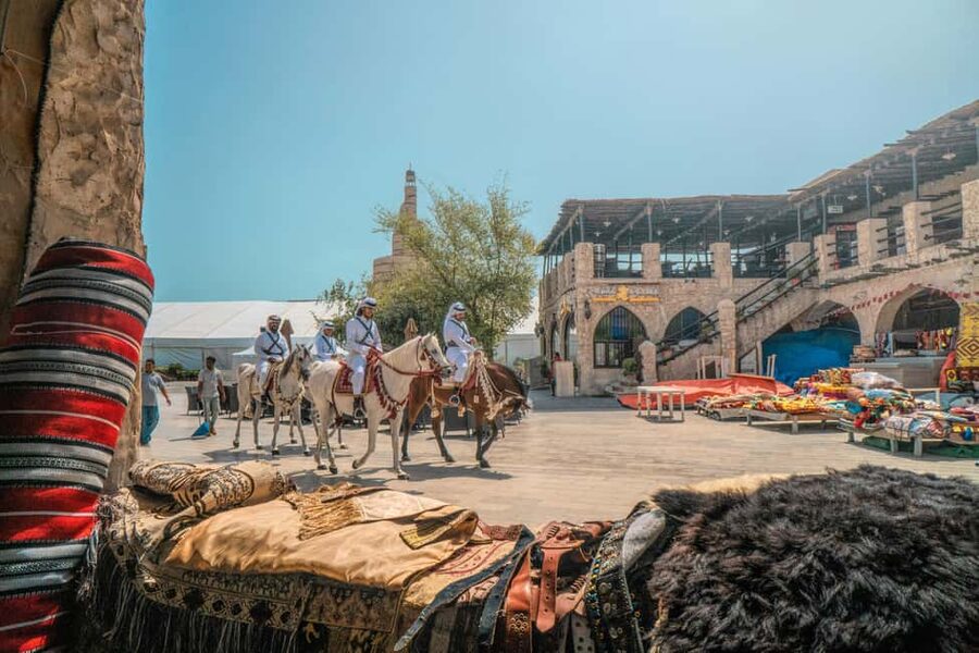 Doha: Souq Waqif, Dhow Harbour, and Street Food Walking Tour - What guides Hari and Zeno add