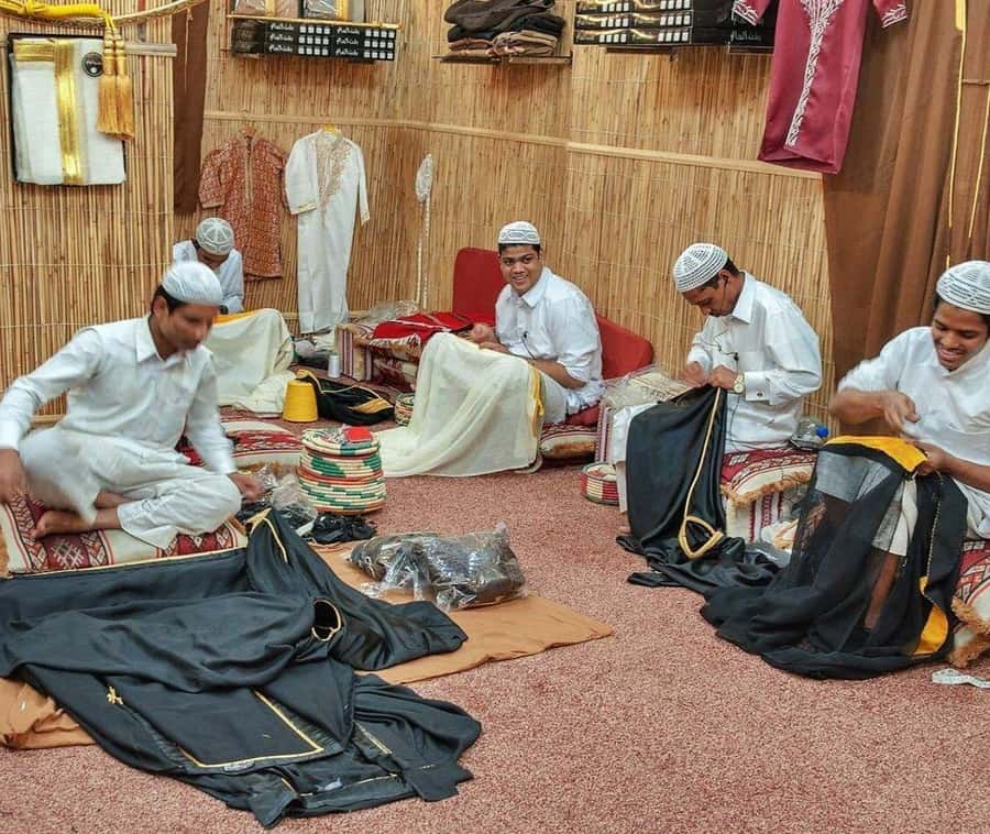 Doha: Souq Waqif Tour & Curated Walk with Guide - A karak tea or Arabic coffee break
