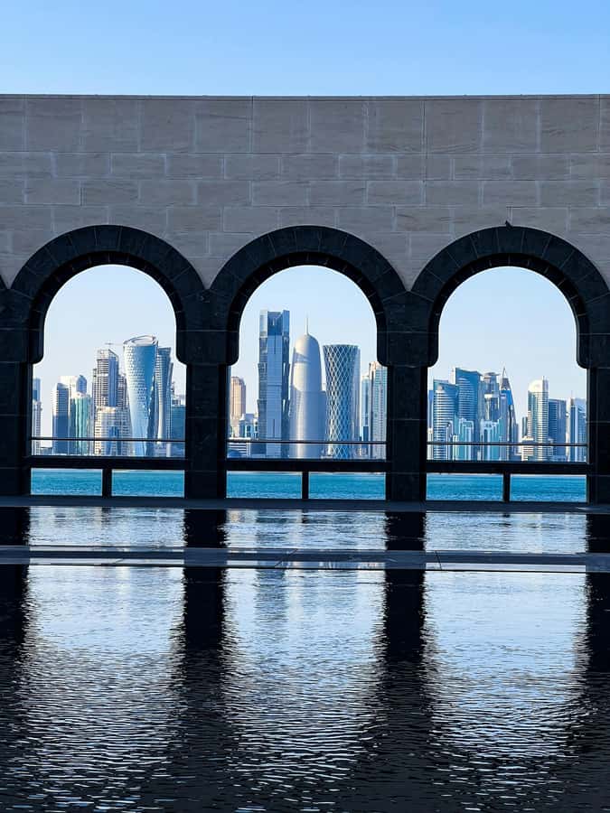 Doha: Visit Souq Waqif, Katara, Pearl, Museum, Cornishe - Getting around in a private SUV
