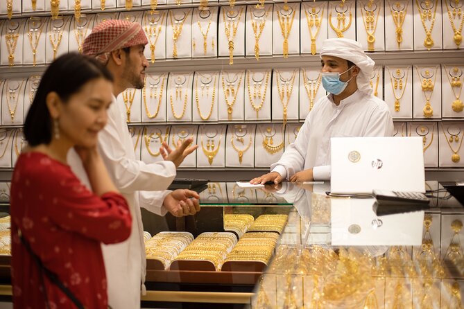 Dubai Aladdin Tour: Souks, Creek, Old Dubai and Tastings - Al Fahidi’s lanes, wind towers, and old homes