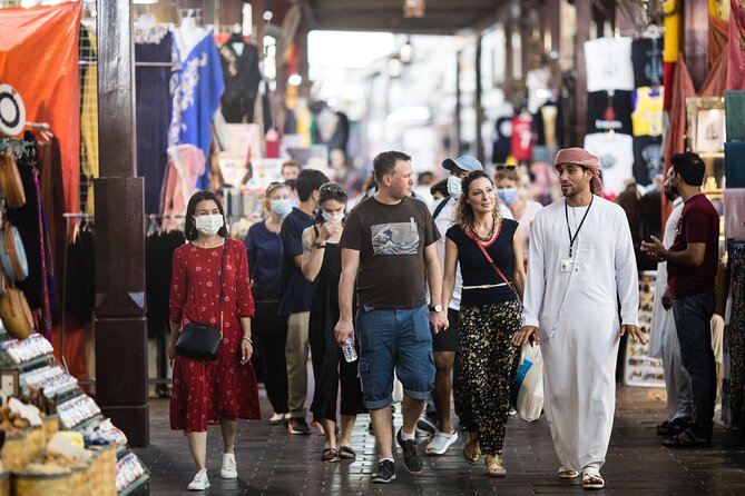 Dubai Aladdin Tour: Souks, Creek, Old Dubai and Tastings - Bargaining lessons in the Old Souk