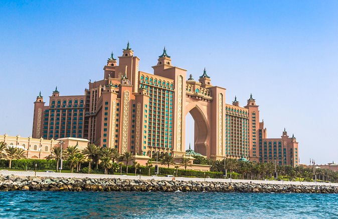Dubai City Tour: Frame Tickets, Creek, Souks, Blue Mosque & Abra - Crossing Dubai Creek by abra
