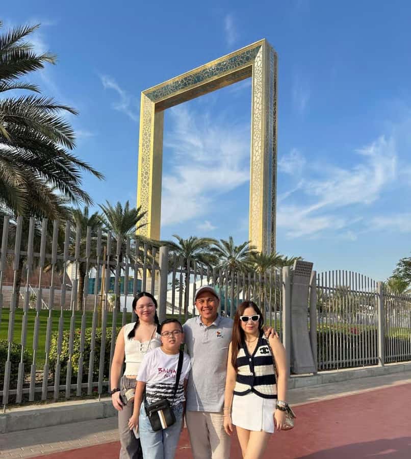 Dubai: City Tour of Creek, Souks, Frame, Burj Khalifa Entry - Dubai Mall and Burj Khalifa: the grand finale