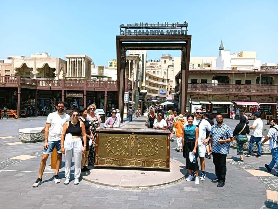 Dubai: Discover Dubai Old Town, Souks, Museum & Street Food - Why old Dubai is worth your morning