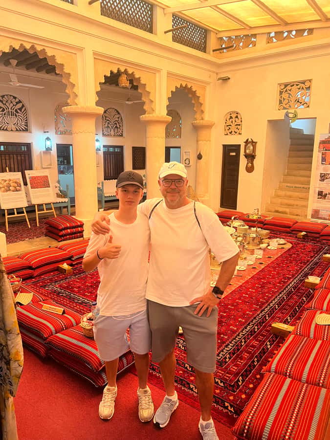 Dubai.Discover Old town,Markets,street food,Abra &Museums - Walking Dubai Creek and entering the old market