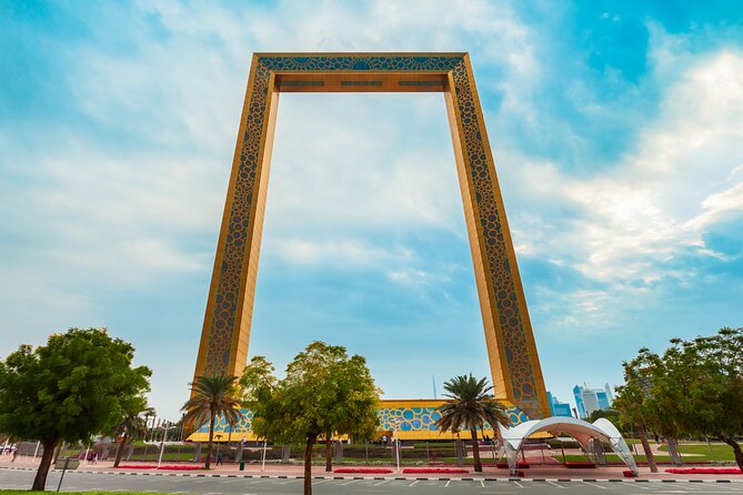 Dubai: Frame Tickets, Creek, Souks & Blue Mosque Guided Tour - Inside the Blue Mosque