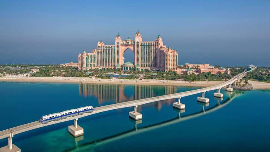 Dubai Full-Day Tour: Mosque, Souks, Burj Khalifa photo stop - Why this Dubai day tour works for first-time visitors