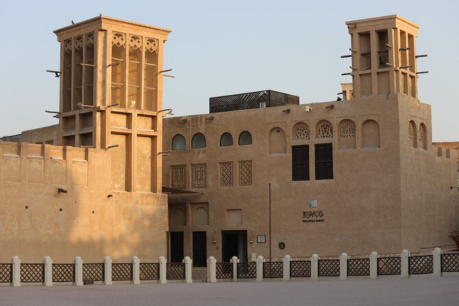 Dubai Old Town, Culture, History, Street food and Souks Tour - What the guide adds to the experience