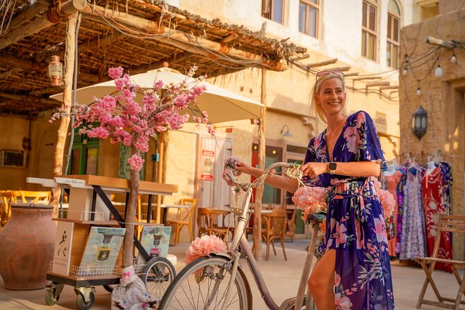Dubai: Old Town, Souks, Street Food, Guided Tour & Abra Ride - Gold Souk and the final stretch