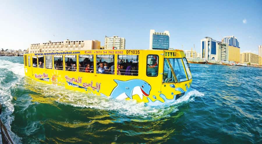 Dubai: Old town tour with Wonder Bus, souks, Creek and Guide - Why the Wonder Bus is different in Dubai