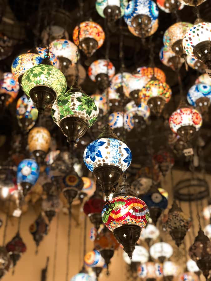 Dubai:Private Frame Entry, Mosque, Souks, Tastings& transfer - Gold Souk: Dubai’s Jewelry District