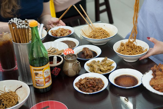 Early Bird Shanghai Street Breakfast Tour And Visit Fabric Market - What the $99 price really covers