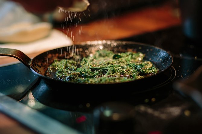 Eat Like a Berliner: Market Tour, Cooking Class and Lunch - Shopping for the four-course lunch