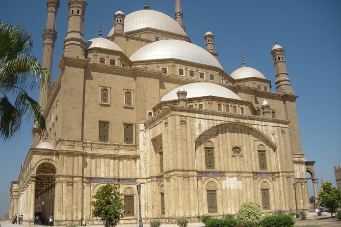 Egyptian Museum Citadel and Khan Khalili Bazaar day tour - Food, water, and the practical details