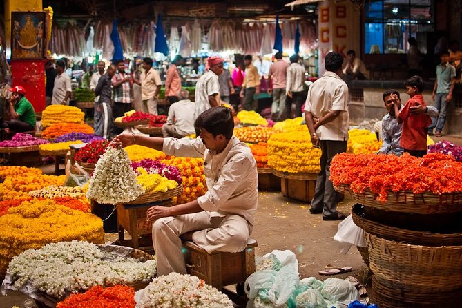Experience Bangalore Evening City Walk Tour and Market Visit - Key things to know before you book