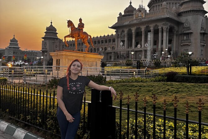 Experience Bangalore Evening City Walk Tour and Market Visit - Finish at Bull Temple and the massive Nandi