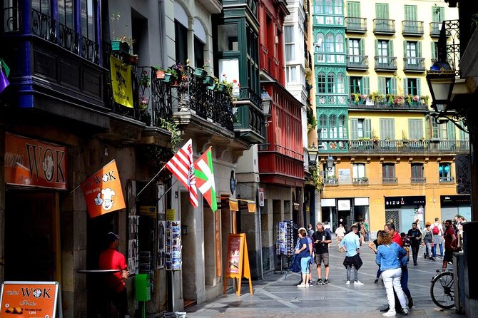 Explore Bilbao's Flavors Mercado de la Ribera and Old Town - Timing, booking, and practical points