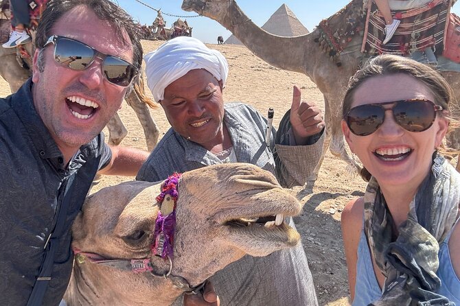 Explore Giza Pyramids,Sphinx, Museum,Lunch and Bazaar from Cairo - Lunch gives the day a needed pause