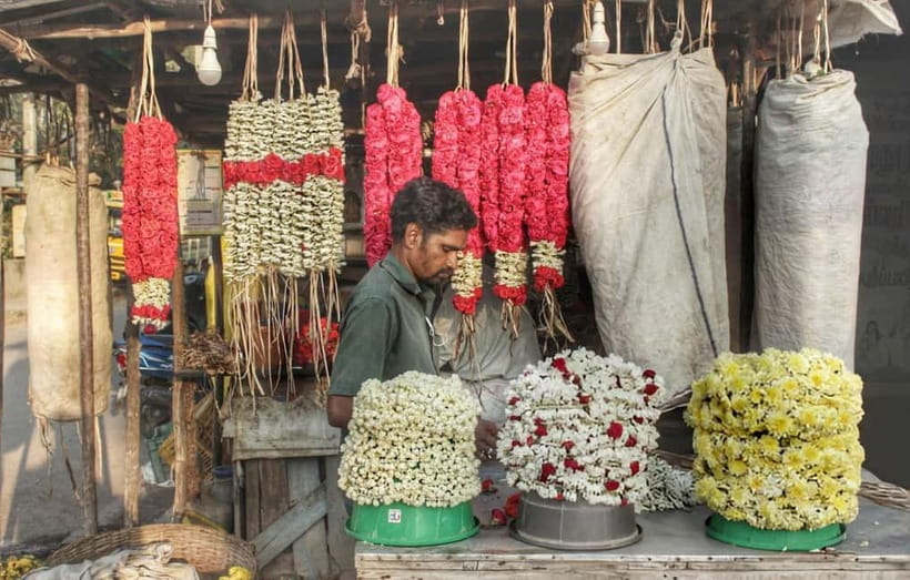 Exploring Chennai Bustling Markets: Guided Tour by Foot - How the group size affects the experience