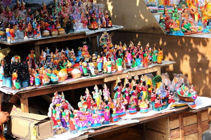 Exploring Chennai Bustling Markets: Guided Tour by Foot - The practical drawbacks