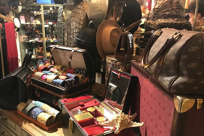 Flea Market Secrets near Montmartre: A Paris Hunt for Treasures - Why Saint-Ouen Is Worth Your Morning
