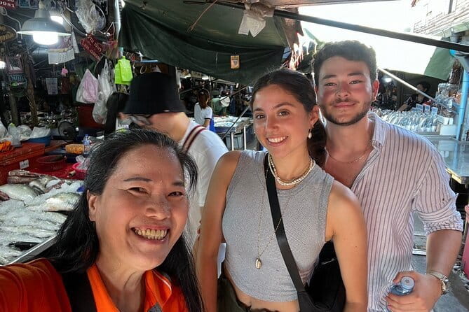 Floating and Railway Markets Private Tour - A Bangkok day built around moving markets