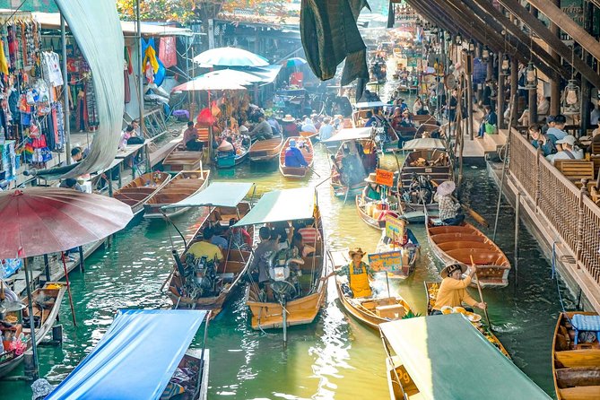 Floating Market & Railway Market Bangkok - The longtail boat ride to Damnoen Saduak