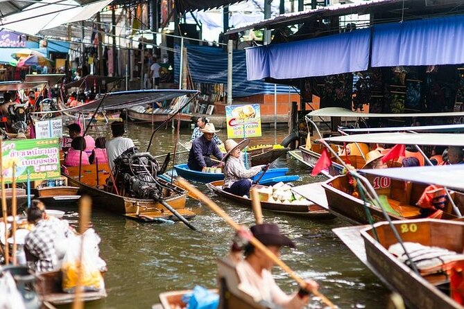 Floating Market & Railway Market near Bangkok - Starting early at Damnoen Saduak Floating Market