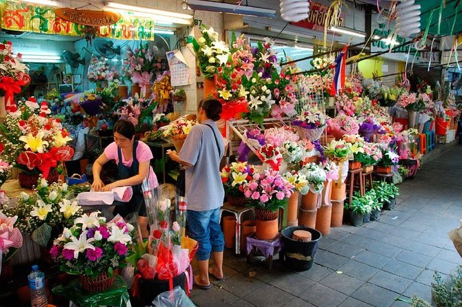 Floating Market - Train Market - Flower Market and China Town - Mae Klong Railway Market and the moving awnings