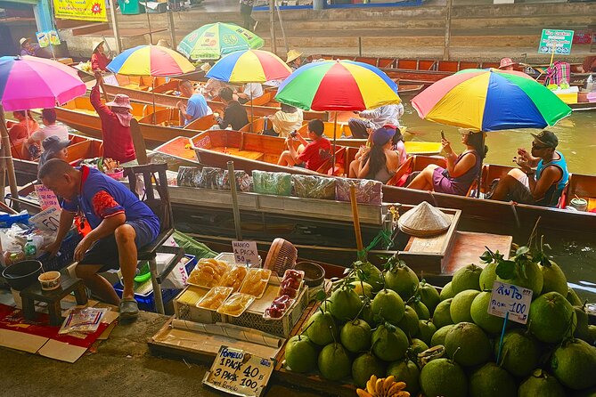 Floating Market & Train Market Private Tour(Premium Service) - Mae Klong Railway Market and the passing train
