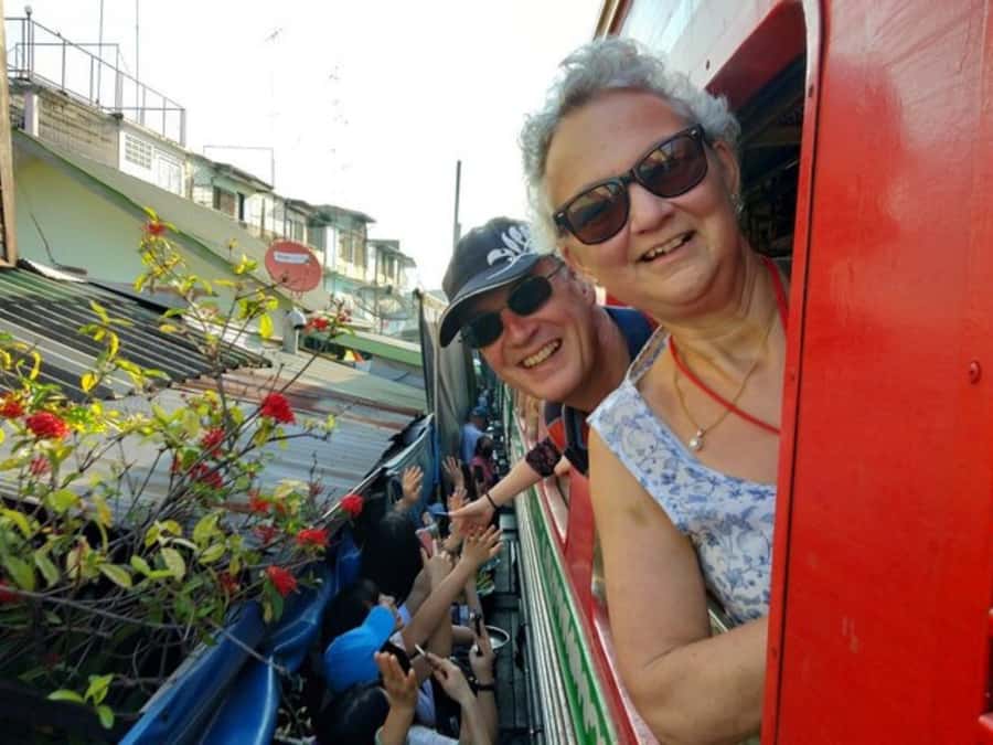 Floating & Railway markets (multi-language) - Cruising Damnoen Saduak by traditional motorboat