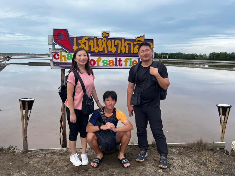 Floating & Railway markets (multi-language) - What $138 per person really buys