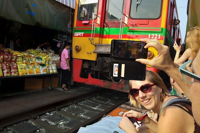 Floating & Railway Markets (Optional Mangrove Visit) Private Tour - Mae Klong Railway Market and the moving umbrellas