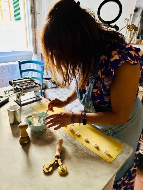 Florence:Dolce Vita by Day Market Tour & Pasta Making Class - Booking flexibility and useful planning notes