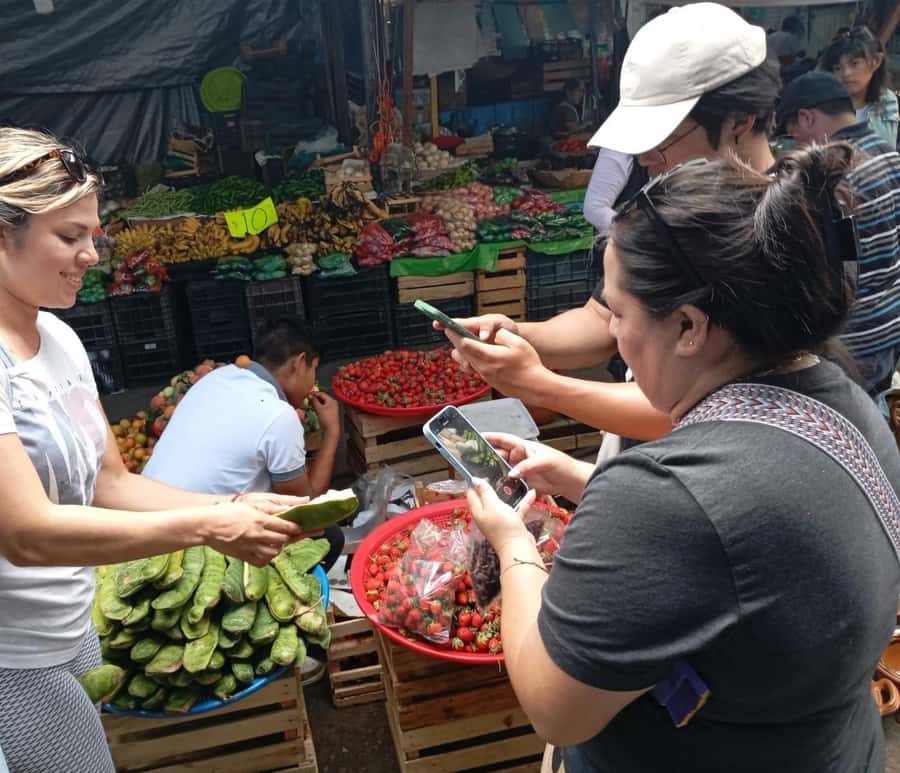 Food Tour at the Mercado de Abastos - Tejate, fruit, fresh water, and mezcal