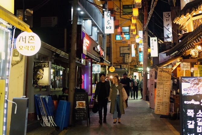 Fortress Night Hike & Snack at a Local Market - Why this four-hour outing works so well