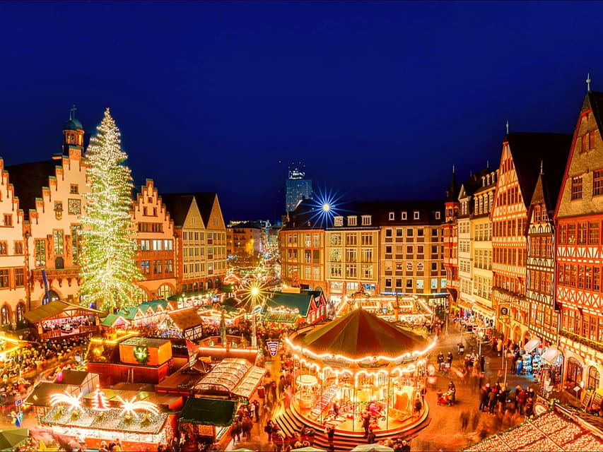 Frankfurt: Christmas Market & Old Town Tour 60 min-daily 16:00-in German - The Iron Footbridge and its unusual story