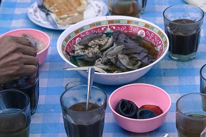 Fresh Local Market Tour - Food tour in Chiang Mai - Starting early at Bumrung Buri Market