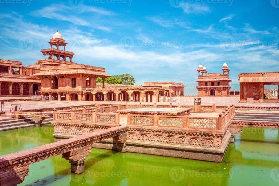 From Agra: Fatehpur Sikri and Market Private Half-Day Tour - Is $22 good value?