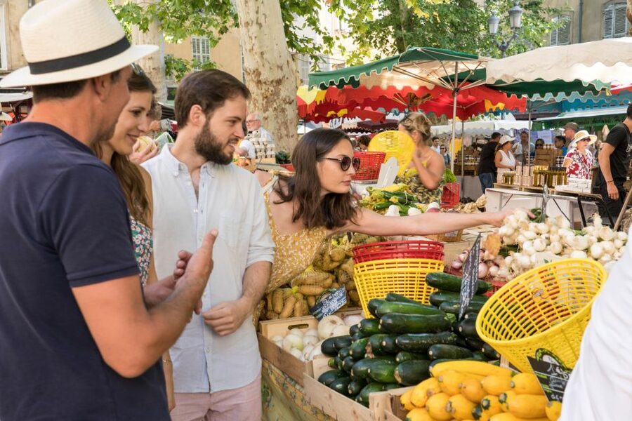 From Aix-en-Provence: Luberon Market & Villages Day Tour - Gordes and the first big Provence view