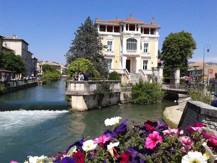 From Avignon: Full Day Luberon Market & Villages - Roussillon and Provence in ochre