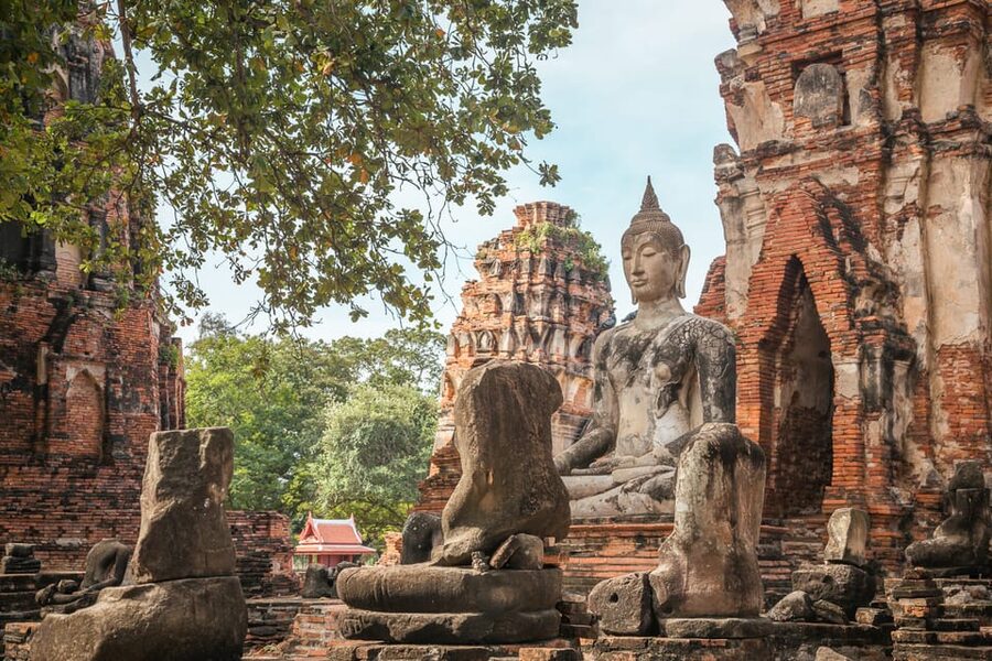 From Bangkok: Ayutthaya & Ayothaya Floating Market Day Trip - Who Will Get the Most from This Tour