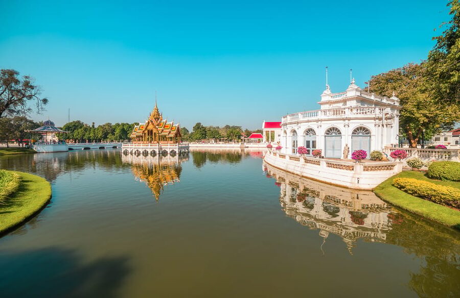From Bangkok: Ayutthaya & Ayothaya Floating Market Day Trip - Meeting at Robinson Sukhumvit Near BTS Asok
