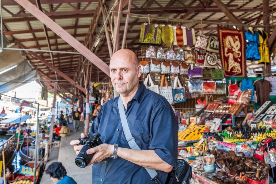 From Bangkok: Damnoen Saduak Floating Market Guided Tour - Practical tips for a smoother morning