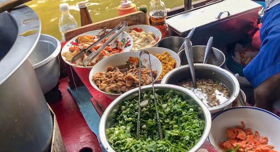 From Bangkok: Damnoen Saduak & Train Market Tour in Spanish - Should you book this market tour?