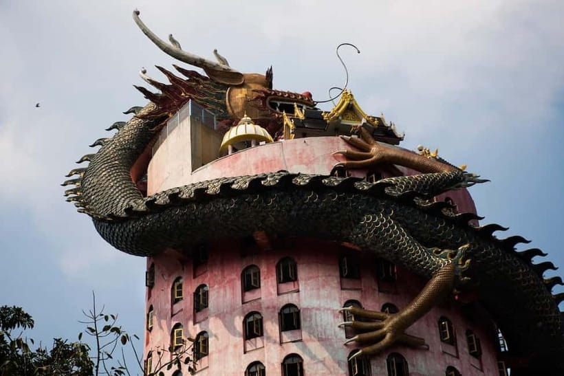 From Bangkok: Don Wai Market, Wat Samphran & Lotus Café Tour - Timing, traffic, and comfort