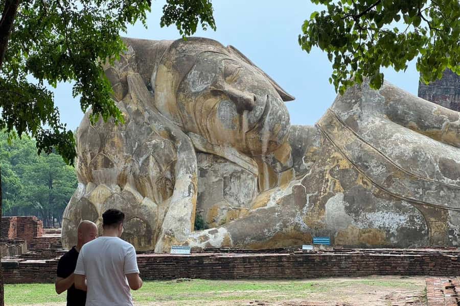 From Bangkok: Floating Market & Ayutthaya Private Day Trip - The 7 a.m. hotel pickup