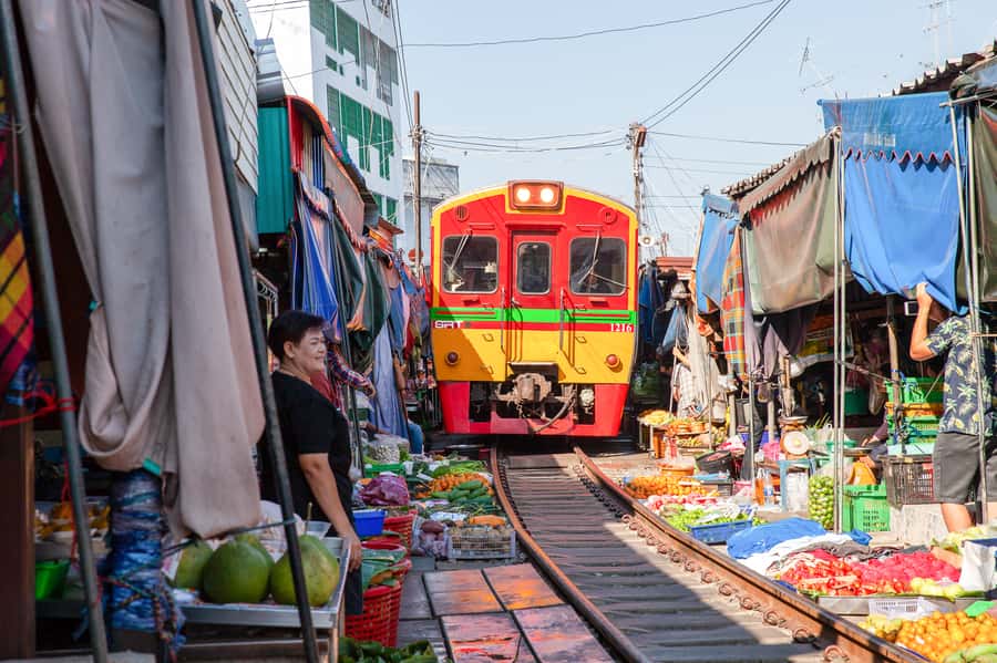 From Bangkok: Maeklong Railway and Floating Market Food Tour - Timing, comfort, and the private option