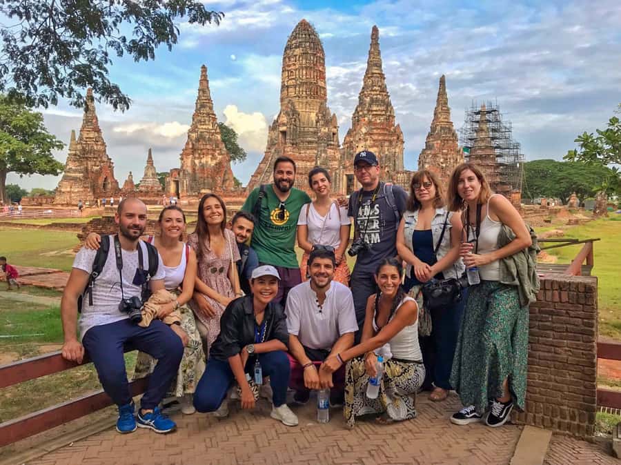 From Bangkok: Markets and Ayutthaya Tour - Damnoen Saduak by longtail boat
